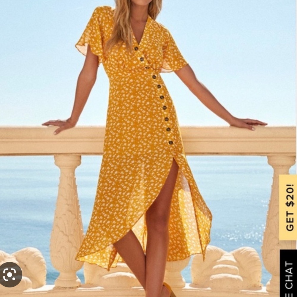Lulu’s mustard yellow floral dress size small spring Easter